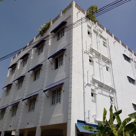 Queens Park Apartments Colombo Exterior photo