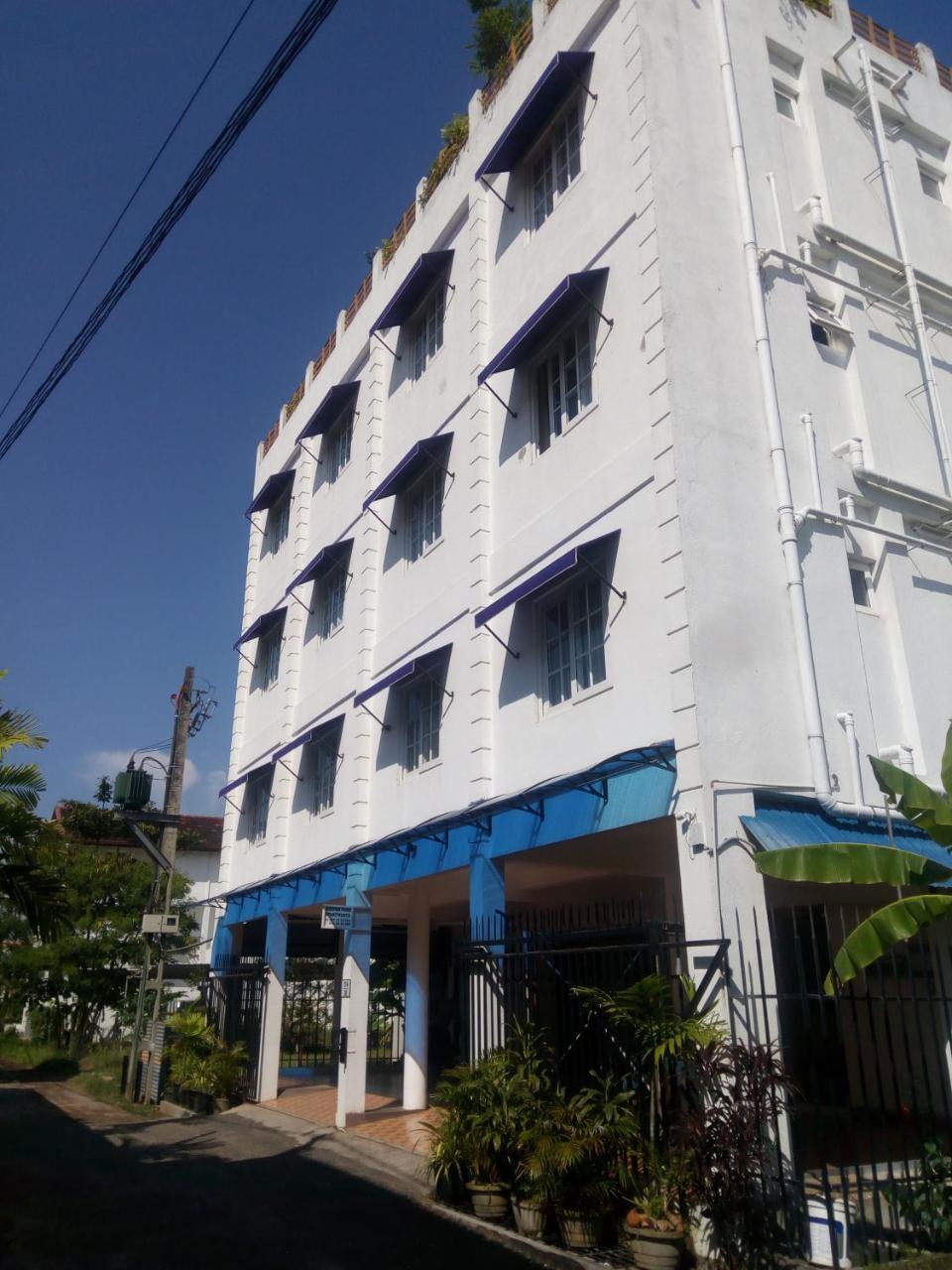 Queens Park Apartments Colombo Exterior photo